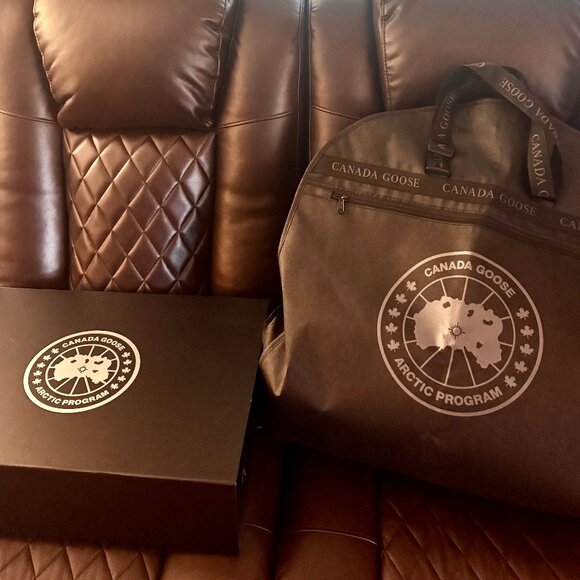 CANADA GOOSE Women's XXL Junction Parka - Picture 12 of 14